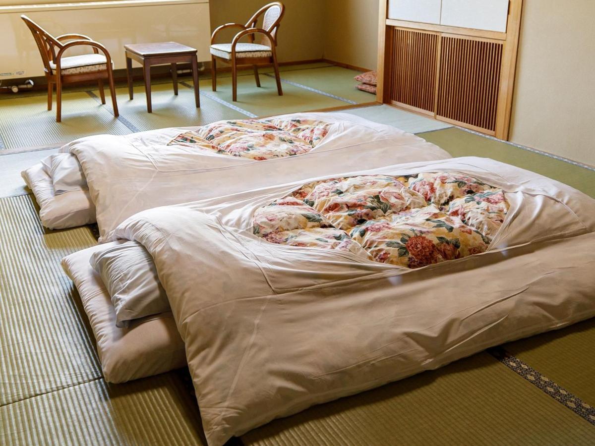 Hotel Iwasuge Yamanouchi  Zewnętrze zdjęcie