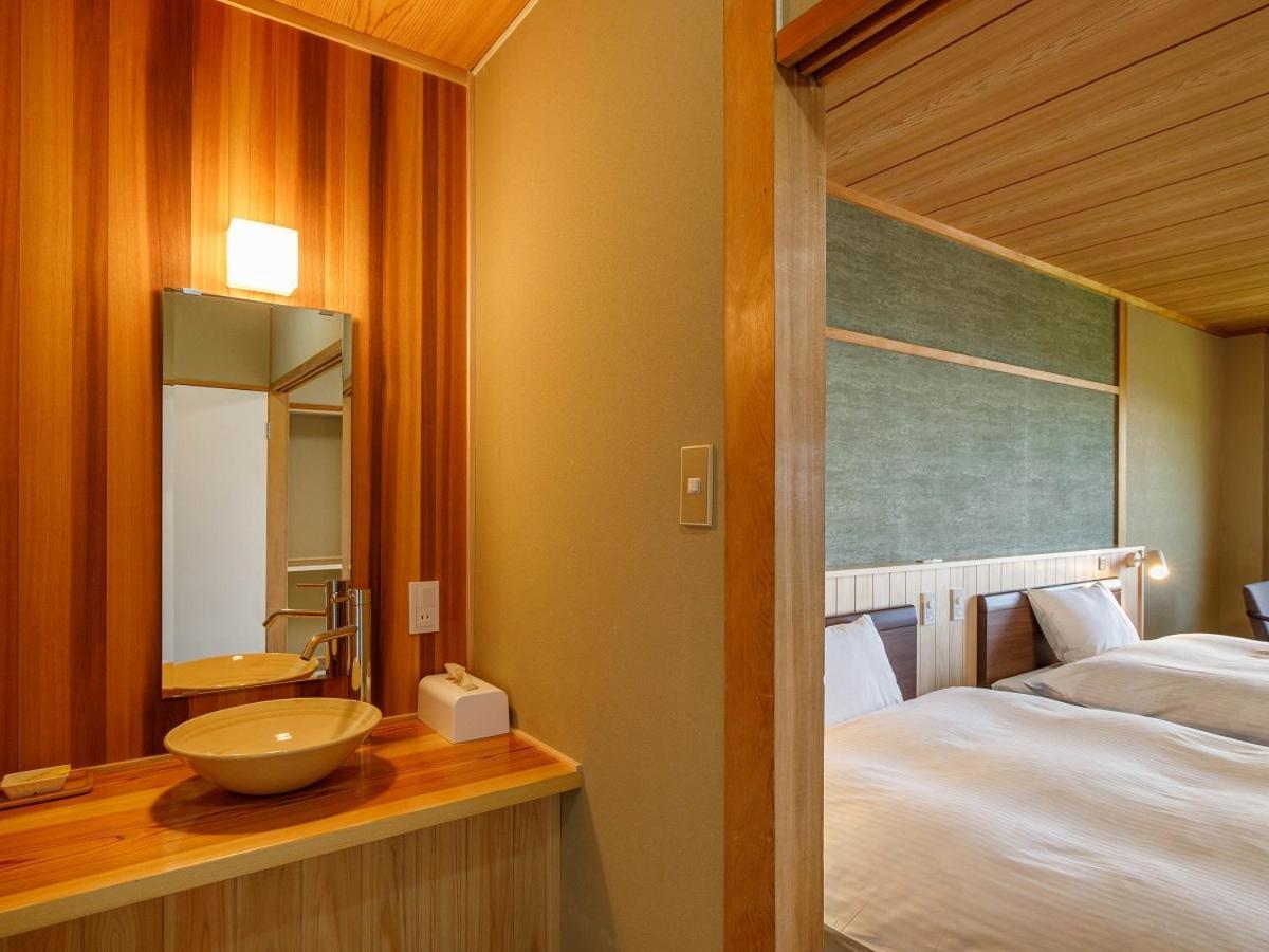 Hotel Iwasuge Yamanouchi  Zewnętrze zdjęcie