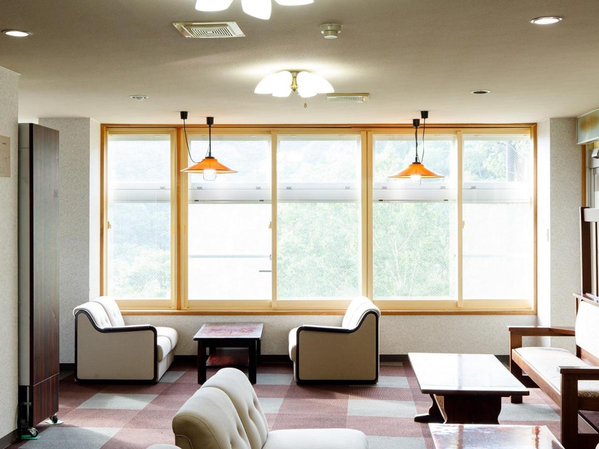 Hotel Iwasuge Yamanouchi  Zewnętrze zdjęcie
