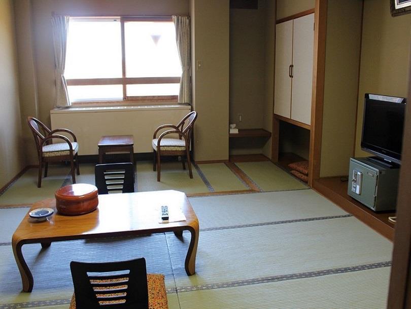 Hotel Iwasuge Yamanouchi  Zewnętrze zdjęcie